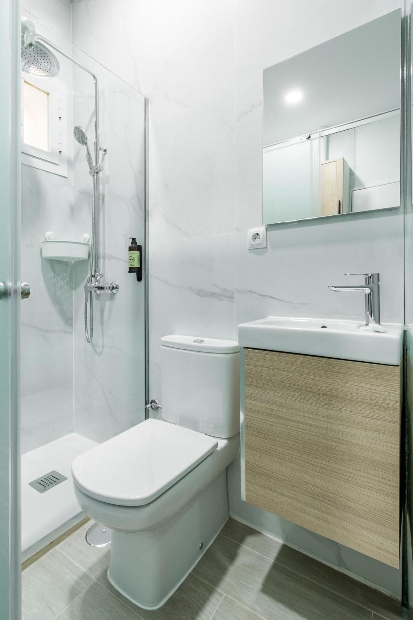 Charming Sol Apartment III มาดริด ภายนอก รูปภาพ